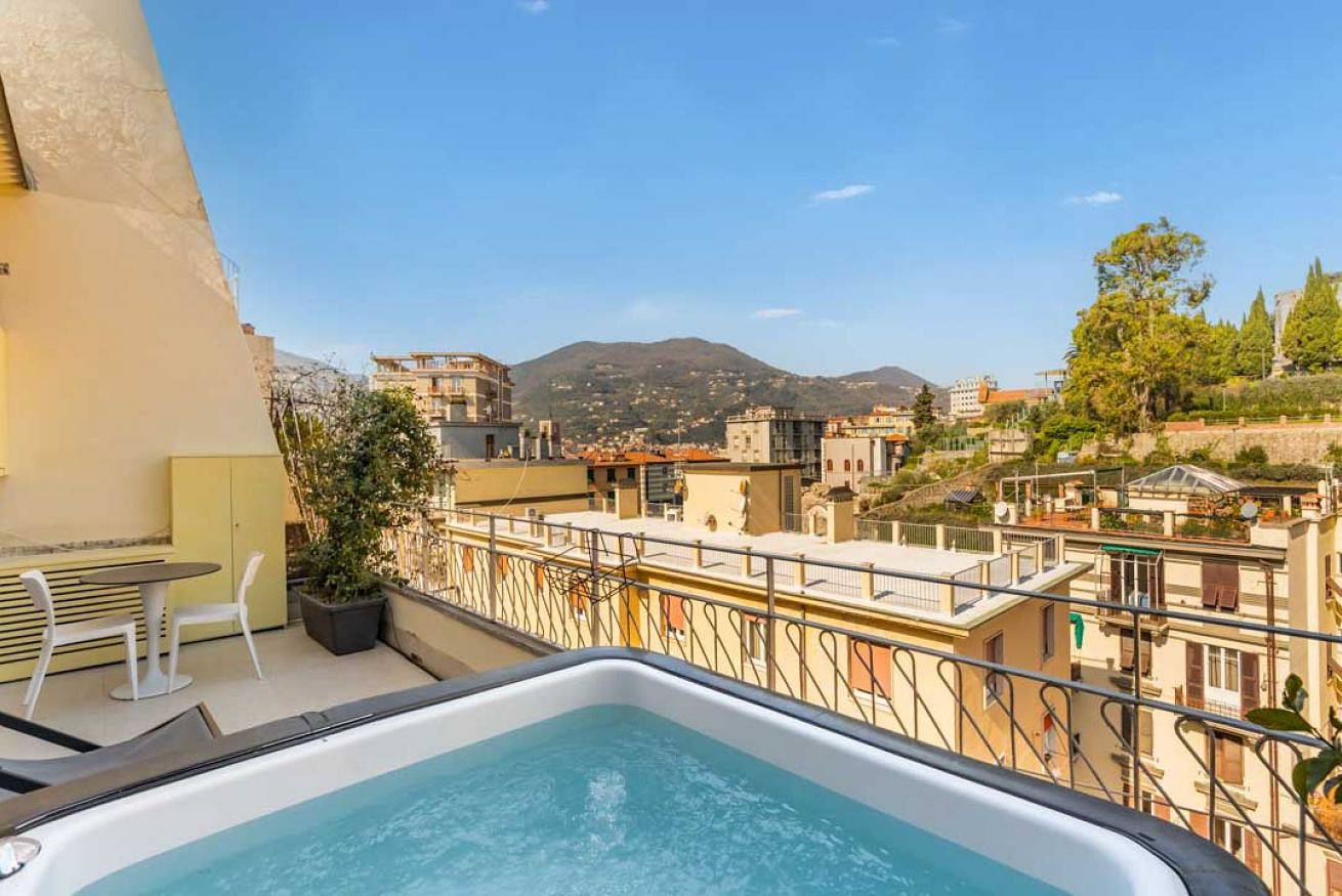 Appartamento intero, Suite Level 8 in La Spezia (Città), La Spezia