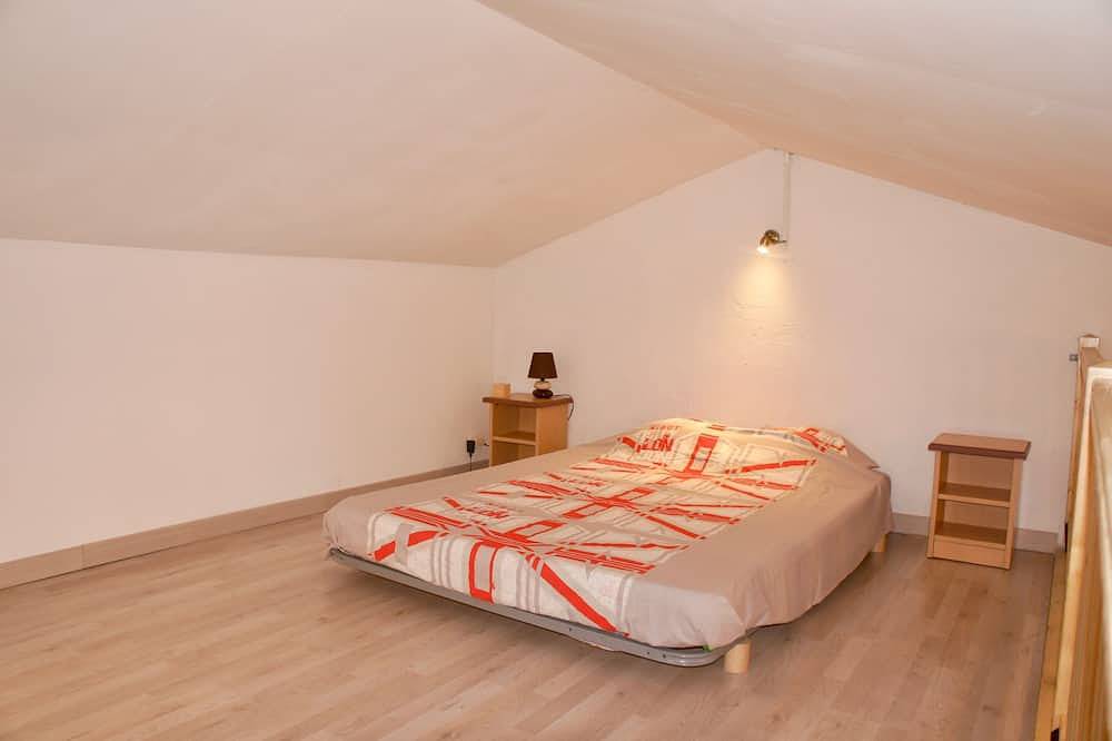 Studio Olivia independiente con jardín / piscina in Roquefort-les-Pins, Region de Cannes
