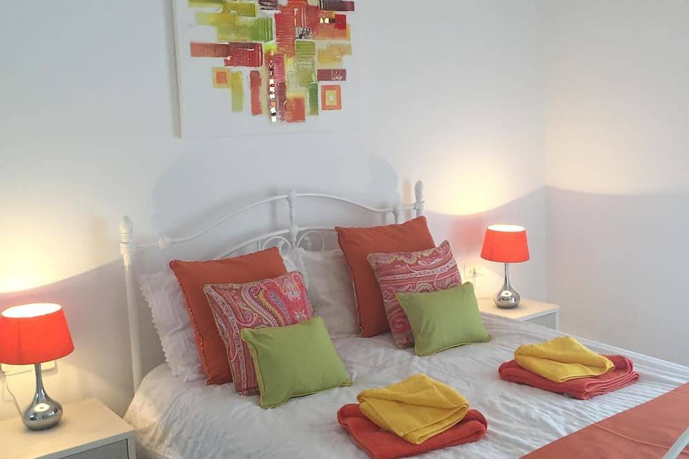 Private 2 Schlafzimmer Villa mit kleinem Pool im Zentrum von Elounda in Elounda, Kreta Norden