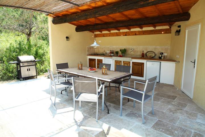 Gîte pour 6 personnes, avec piscine, adapté aux familles à Mormoiron - 3