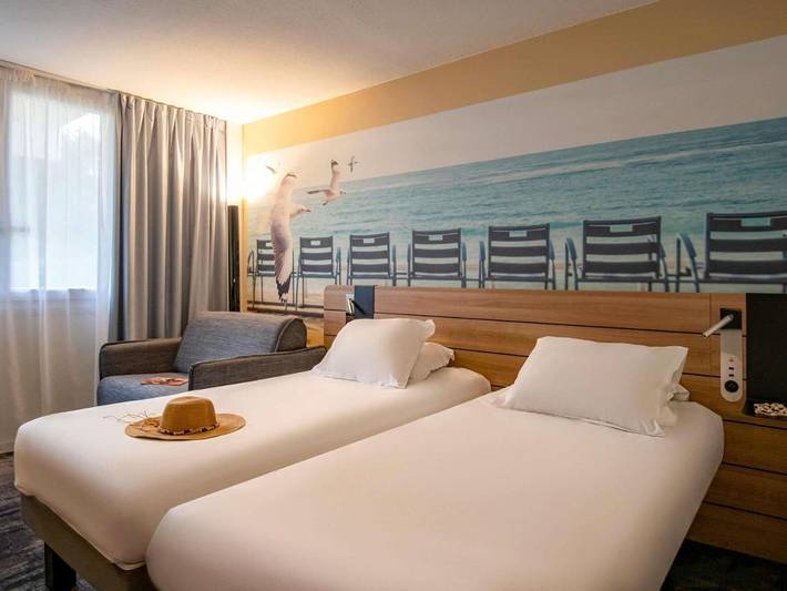 Hôtel pour 2 personnes, avec jardin et piscine, animaux acceptés à Sophia Antipolis - 4