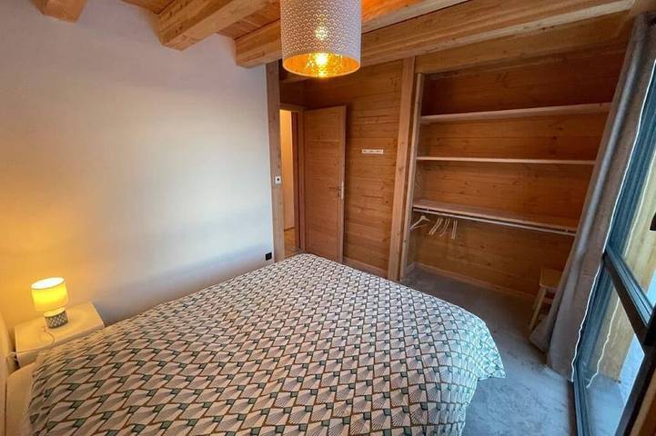 Gîte pour 12 personnes, avec jardin et terrasse dans Office De Tourisme La Toussuire - 3