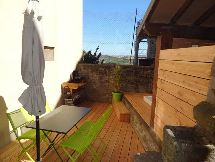 Location de vacances pour 6 personnes, avec vue et terrasse à Camarès - 2
