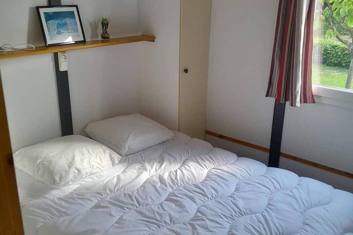 Gîte pour 4 personnes, avec terrasse et jardin à Sainteny - 2