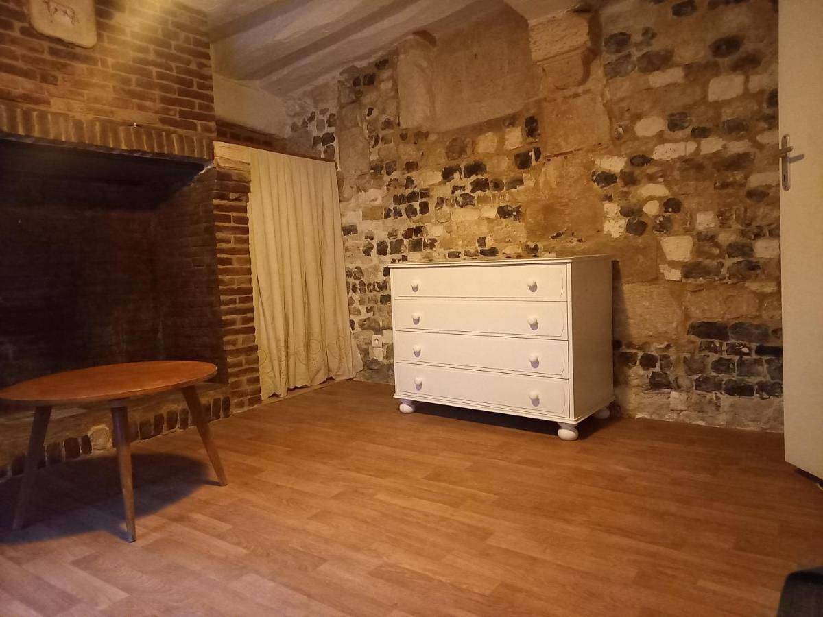 Appartement entier, Charmant 2 pièces in Sainte-Honorine-du-Val-de-Seine, Région du Havre