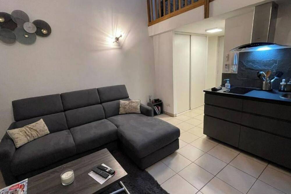 Geheel appartement, Addis Ababa in Salon-de-Provence, Aix-en-Provence en omgeving