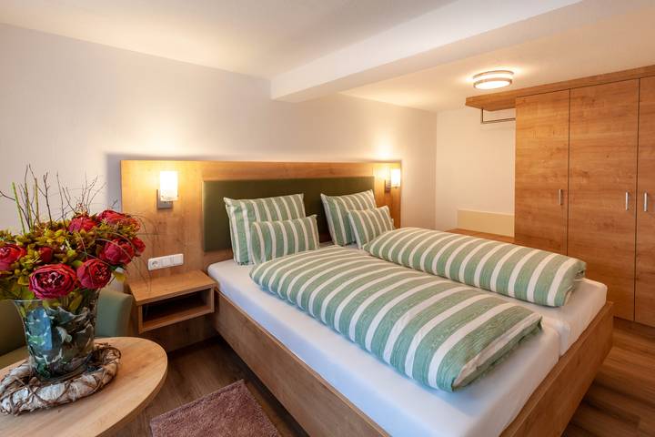 Ferienwohnung für 4 Personen, mit Garten und Balkon - 1