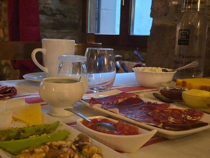 Casa rural para 2 personas, con vistas y jardín en Pirineo Navarro - 4