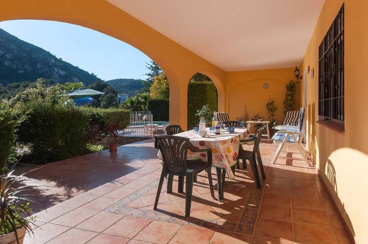 Portilet - Grande villa avec piscine privée située entre montagnes. in Barx, Costa de Valencia