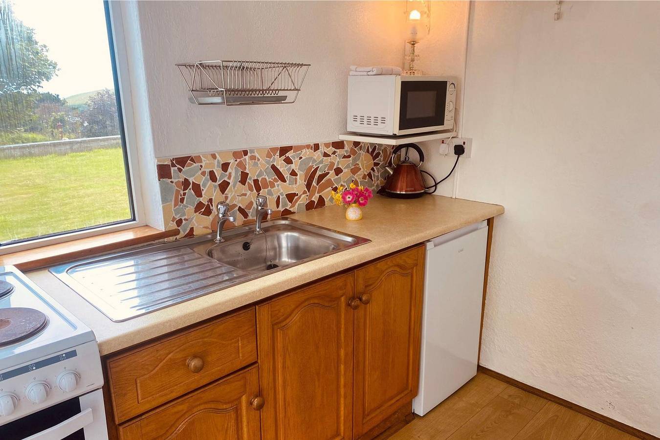 Near Coast - Garden - Parking - Sleeps 4 in Ardfield, County Cork