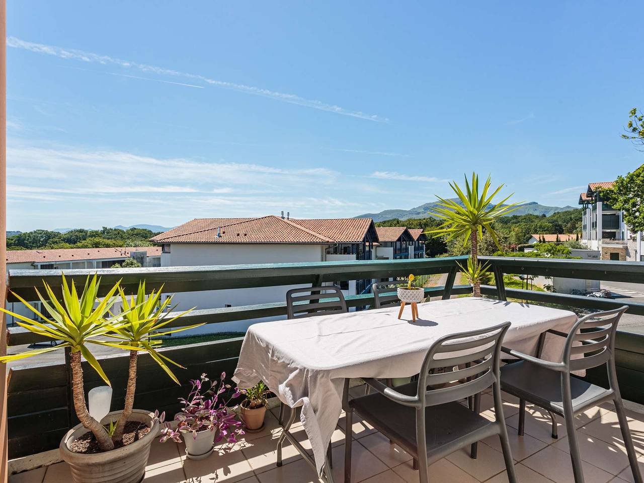 Ganze Wohnung, Schöne Maisonette in Ciboure mit Terrasse nahe Golfplatz Nivelle in Ciboure, Bayonne und Umgebung