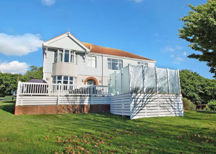 Holiday rental for 12 people in Milford-on-Sea