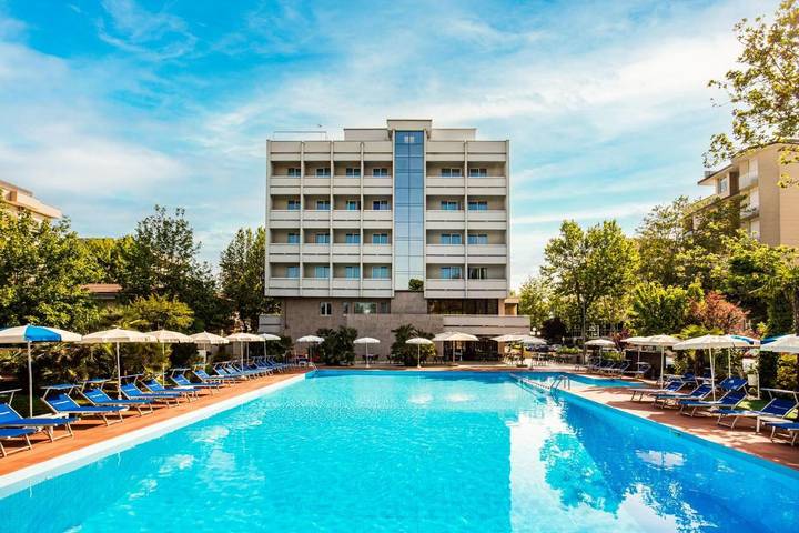 Hotel voor 4 personen, met huisdier in Cesenatico