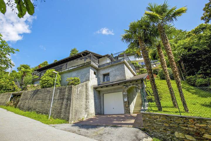 Ferienhaus für 5 Personen, mit Terrasse und Garten sowie Seeblick und Ausblick in Trarego Viggiona - 2