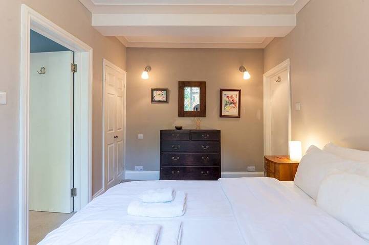 Bungalow für 6 Personen, mit Terrasse und Garten in London - 3