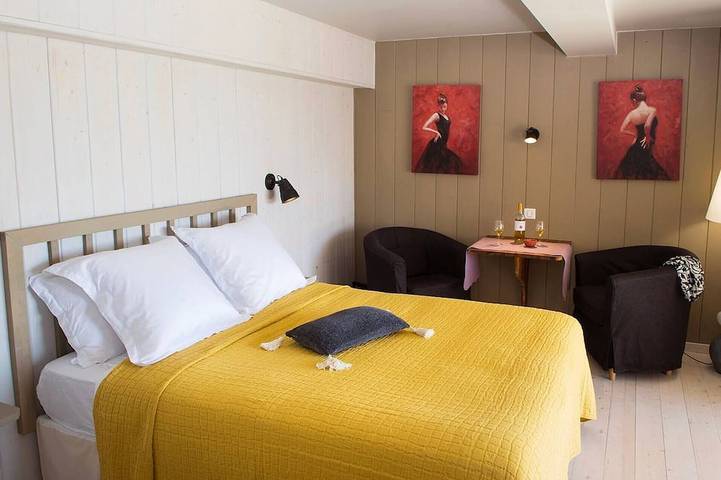 Chambre d’hôte pour 2 personnes, avec Piscine à Monbazillac