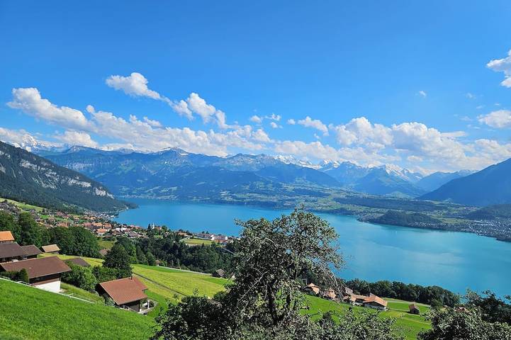 Vacation rental for 5 people, with Balcony and Yard in Bernese Oberland