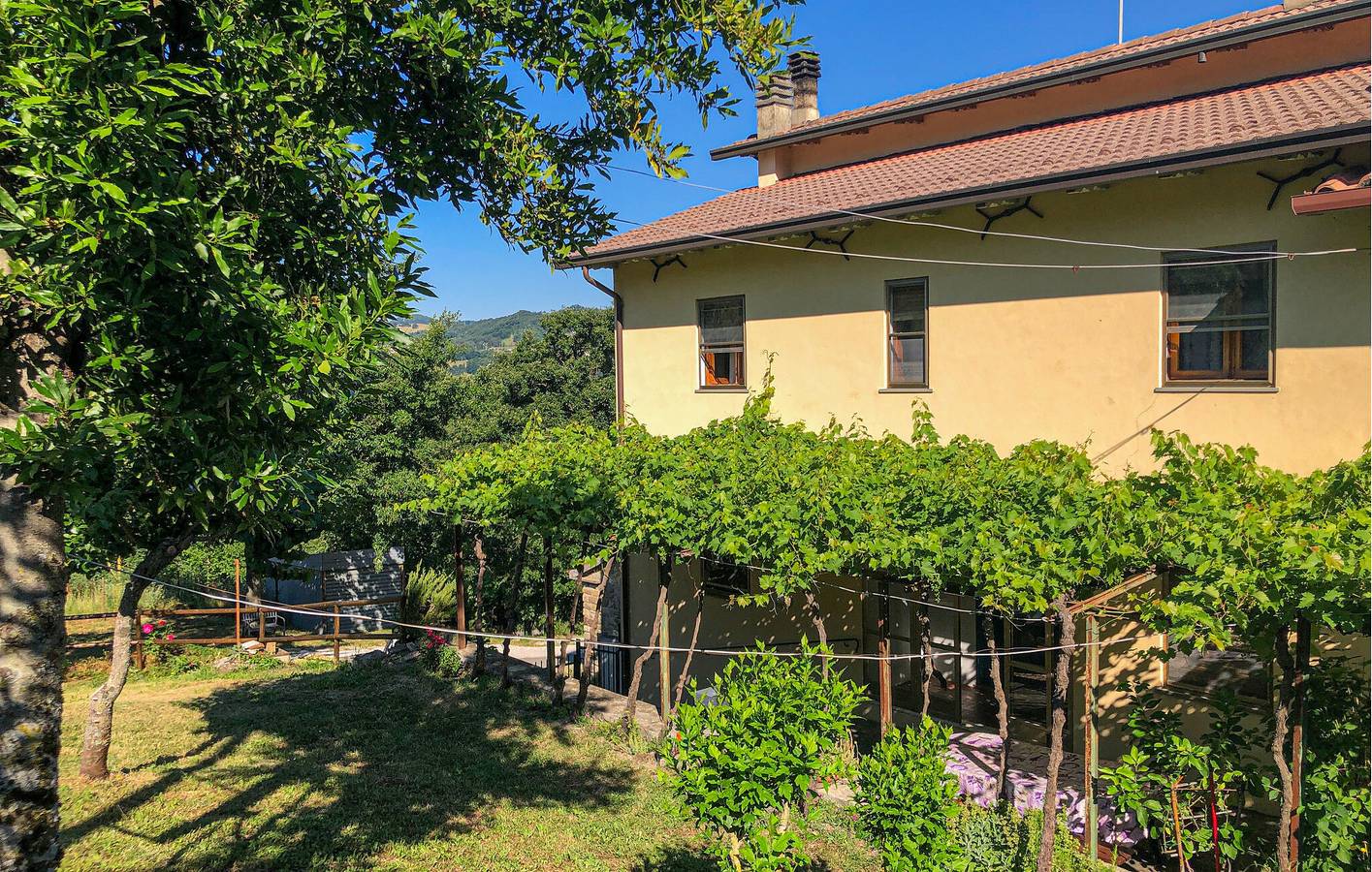Gemütliche Wohnung mit Parkplatz und Garten - 2,5km nach Badia Tedalda in Sestino, Valtiberina