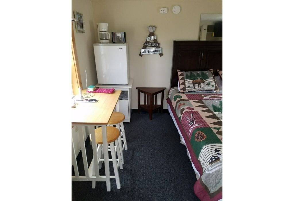 04) Moose Place Cabin in Stewartstown, Coös County