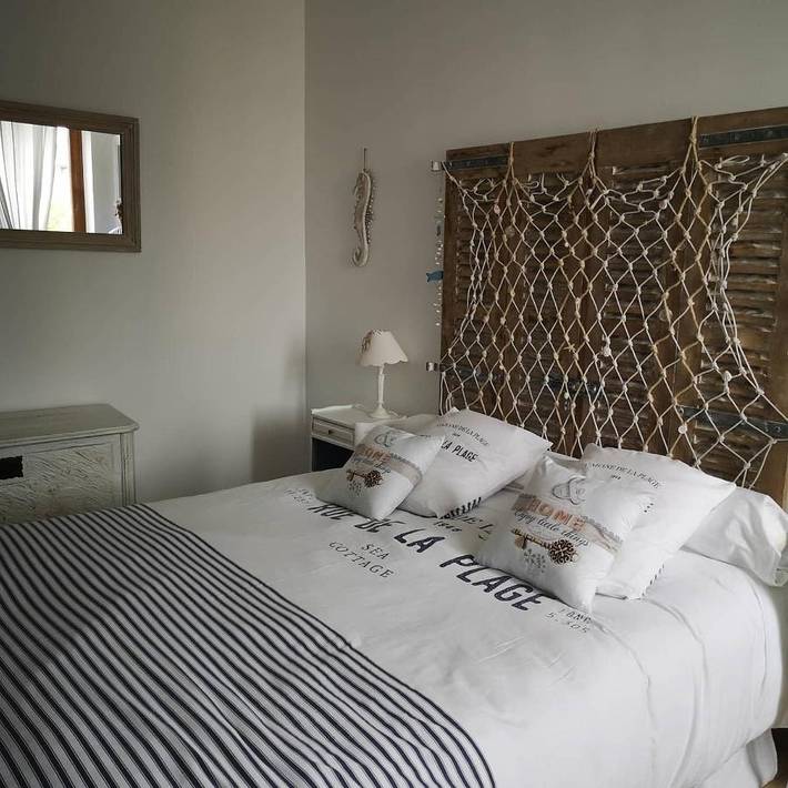 Chambre d’hôte pour 2 personnes, avec Balcon et Terrasse ainsi que Jardin et Vue