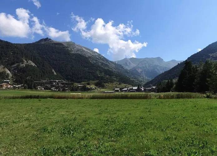 Appartement entier, Appartement "Lits gigognes" 1 pièce 2 personnes in Ceillac, Queyras