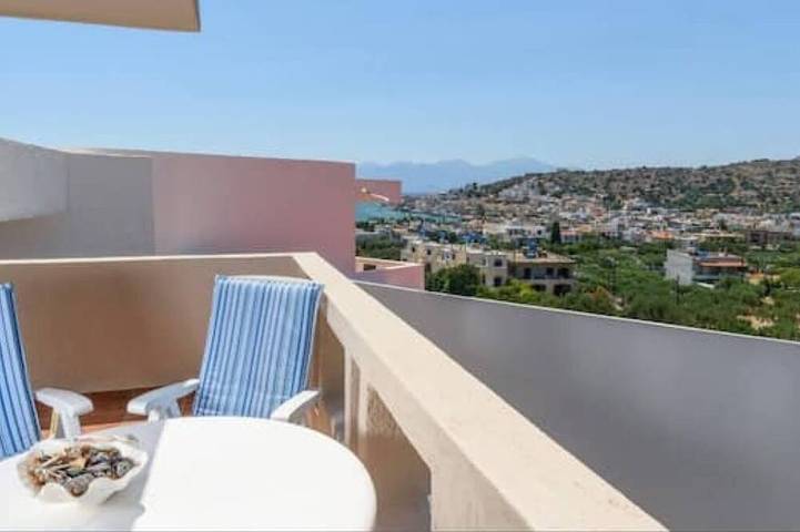 Apartment for 3 people, with balcony in Elounda