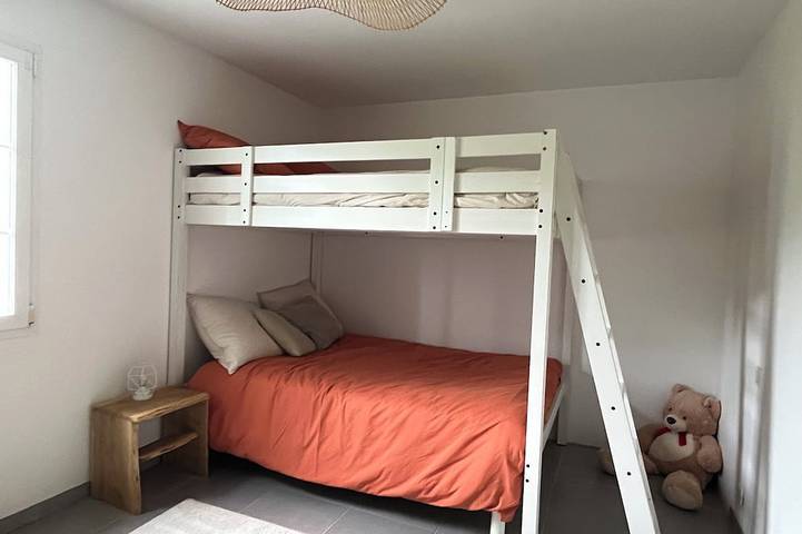 Ganze Wohnung, Spacious apartment—ideal setting—great location in Souraïde, Bayonne und Umgebung