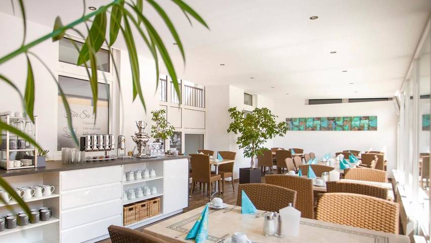 Hotel für 3 Personen, mit Terrasse und Ausblick in Bad Schussenried - 2
