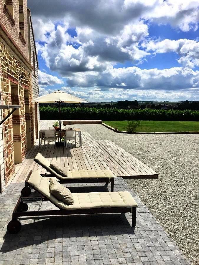Gîte pour 2 personnes, avec vue et jardin dans Fontenay-le-Marmion