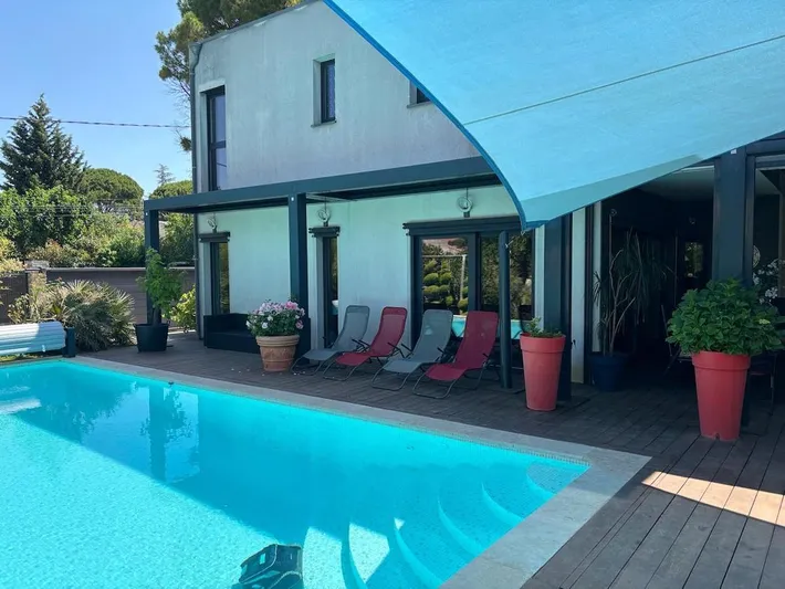 Chalet para 8 personas, con piscina además de jacuzzi y jardín - 1