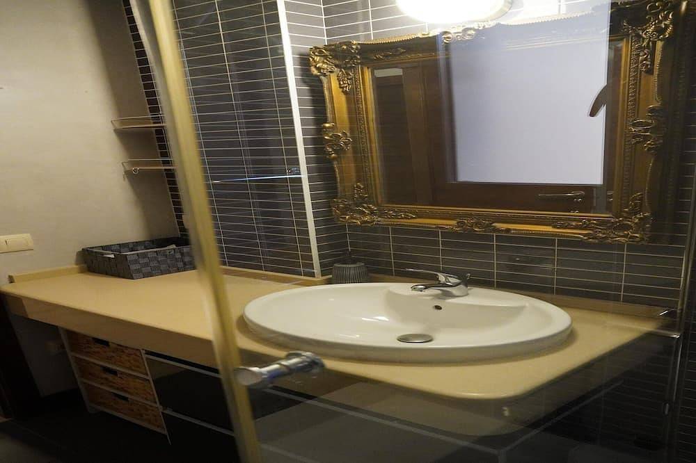 Entire apartment, Apartment in Montilla near Palacio Medinaceli in Montilla, Córdoba Province