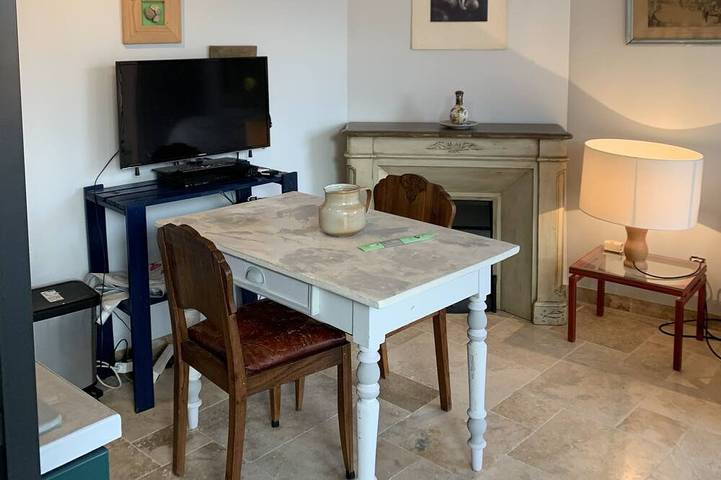 Appartement de vacances pour 2 personnes, avec Terrasse ainsi que Jardin et Piscine