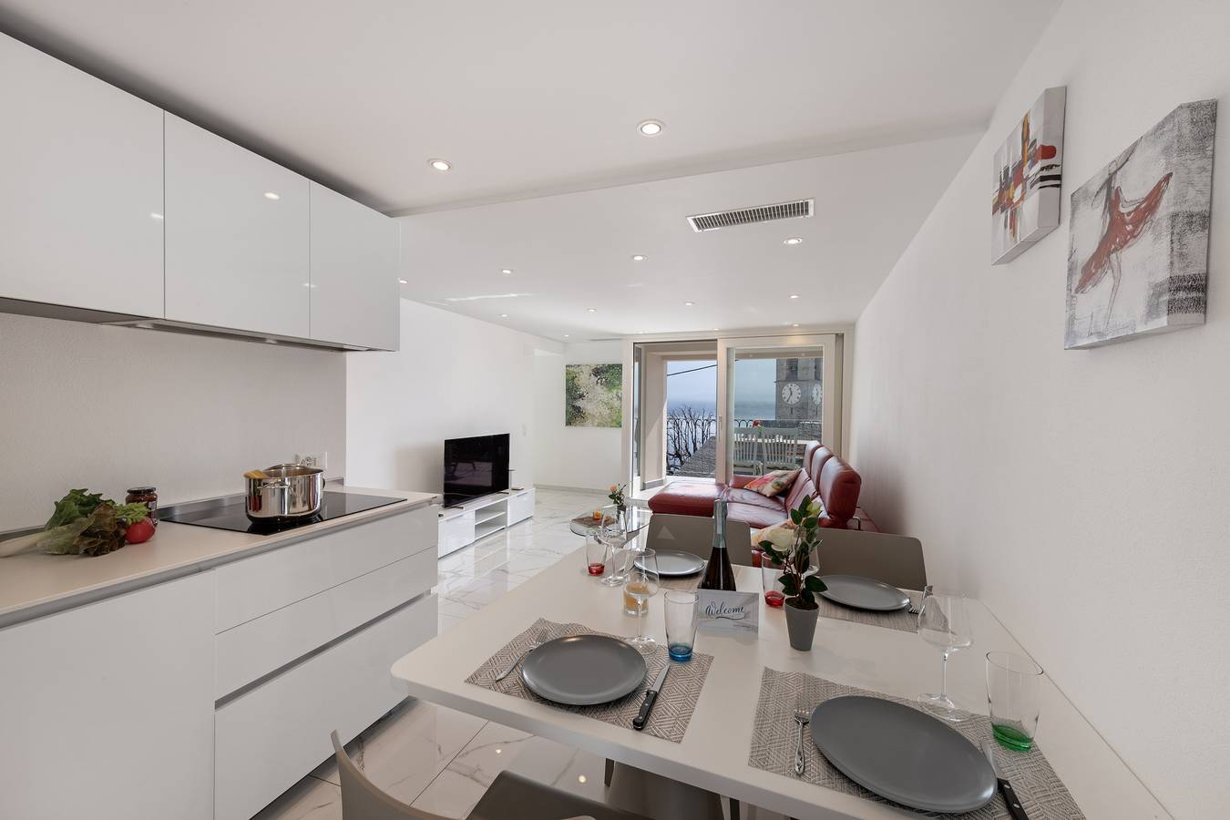 Entire apartment, Red view apartment in Ronco sopra Ascona, Ticino Alps and Verbano