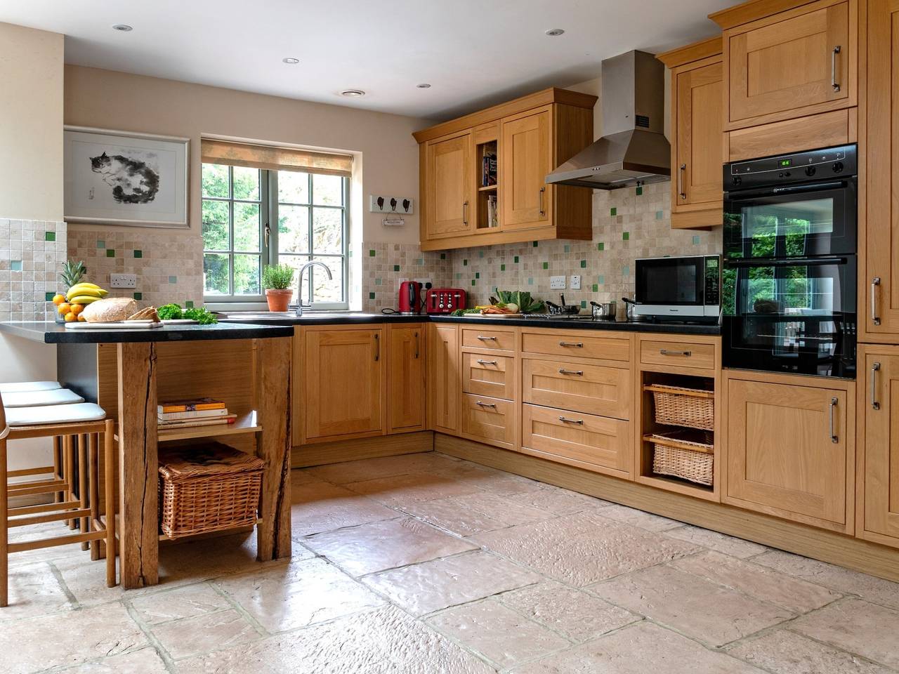 Cottage in Kingham with Private Pool in Kingham, Oxfordshire