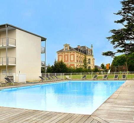 Geheel appartement, Le Sea Breeze La Rochelle 44m2 - 2 chambres - 6 prs - Piscine in Lagord, La Rochelle en omgeving