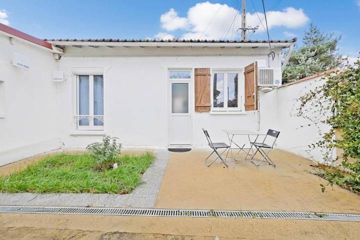 Gîte pour 3 personnes, avec terrasse à Brunoy - 2
