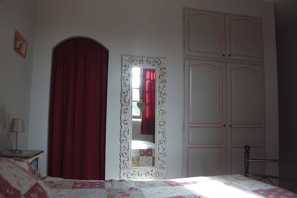 Charmantes provenzalisches Bauernhaus in einer außergewöhnlichen Umgebung im Herzen des Montagnette in Boulbon, Arles und Umgebung