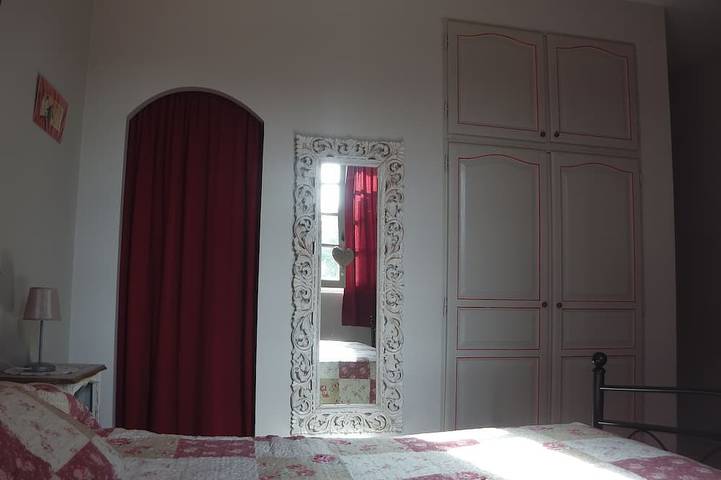 Gîte pour 12 personnes, avec jardin à Boulbon - 4