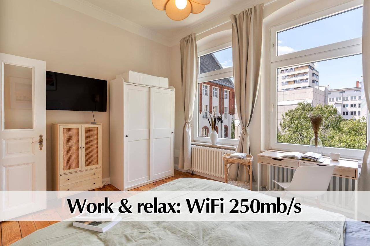 Ganze Wohnung, Calm City Escape - 75m2 Central Berlin Altbau-Apartment, 2Br, Smart-Tv, Garden in Berlin Innenstadt, Berlin