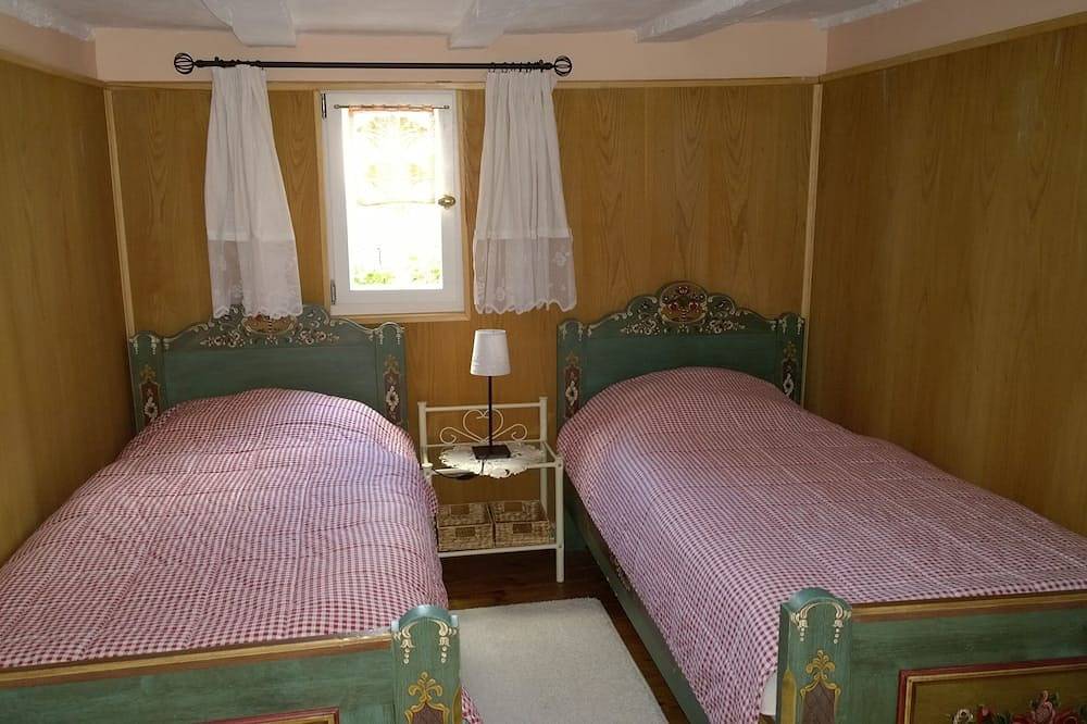 Ganze Wohnung, Romantisches Fachwerkhaus in ruhiger Lage am Moselsteig in Burg (Mosel), Bernkastel-Kues & Umgebung