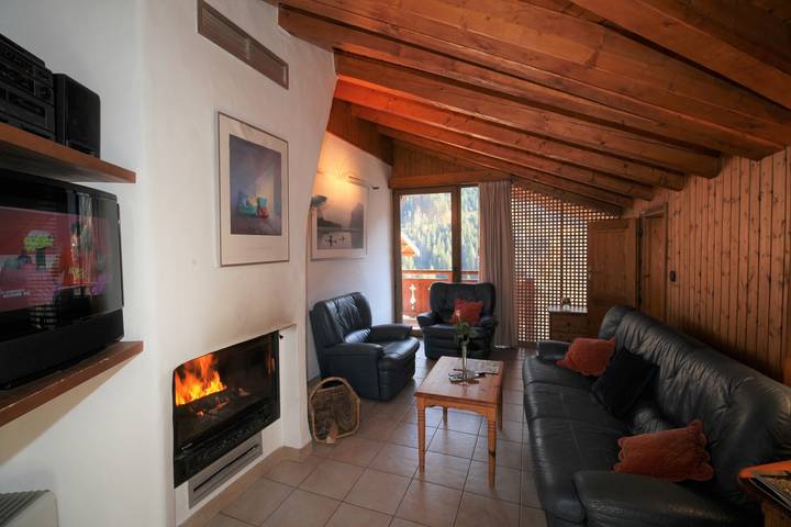 Gîte pour 5 personnes, avec vue et balcon à Champagny-en-Vanoise - 4
