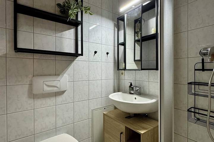 Ganze Wohnung, Seeblick-Oase mit Privat-Bootsanleger: Ihre Traumferienwohnung am Wasser in Mirow, Mecklenburg-Strelitz