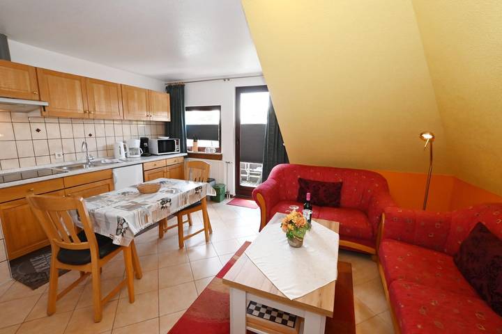 Ganze Ferienwohnung, Ferienwohnung "Lily 3" mit Balkon in Büsum, Kreis Dithmarschen