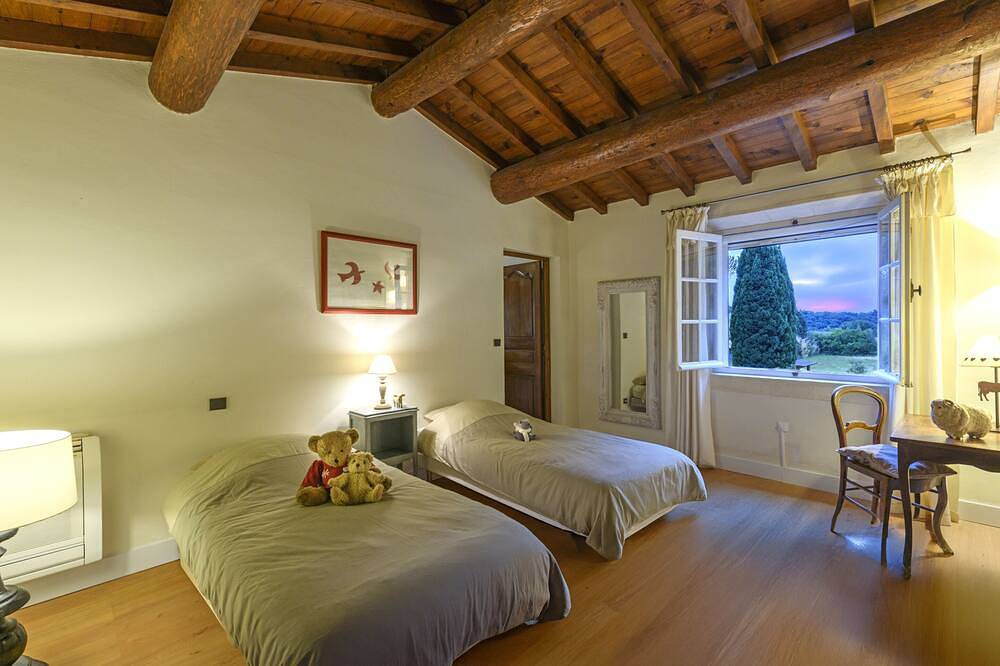 Villa-Vista del valle-Baño privado con ducha-Familiar in Les Baux-de-Provence, Region de Arles