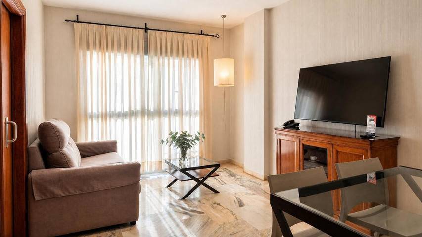 Apartahotel para 2 personas, con Piscina en Provincia de Sevilla