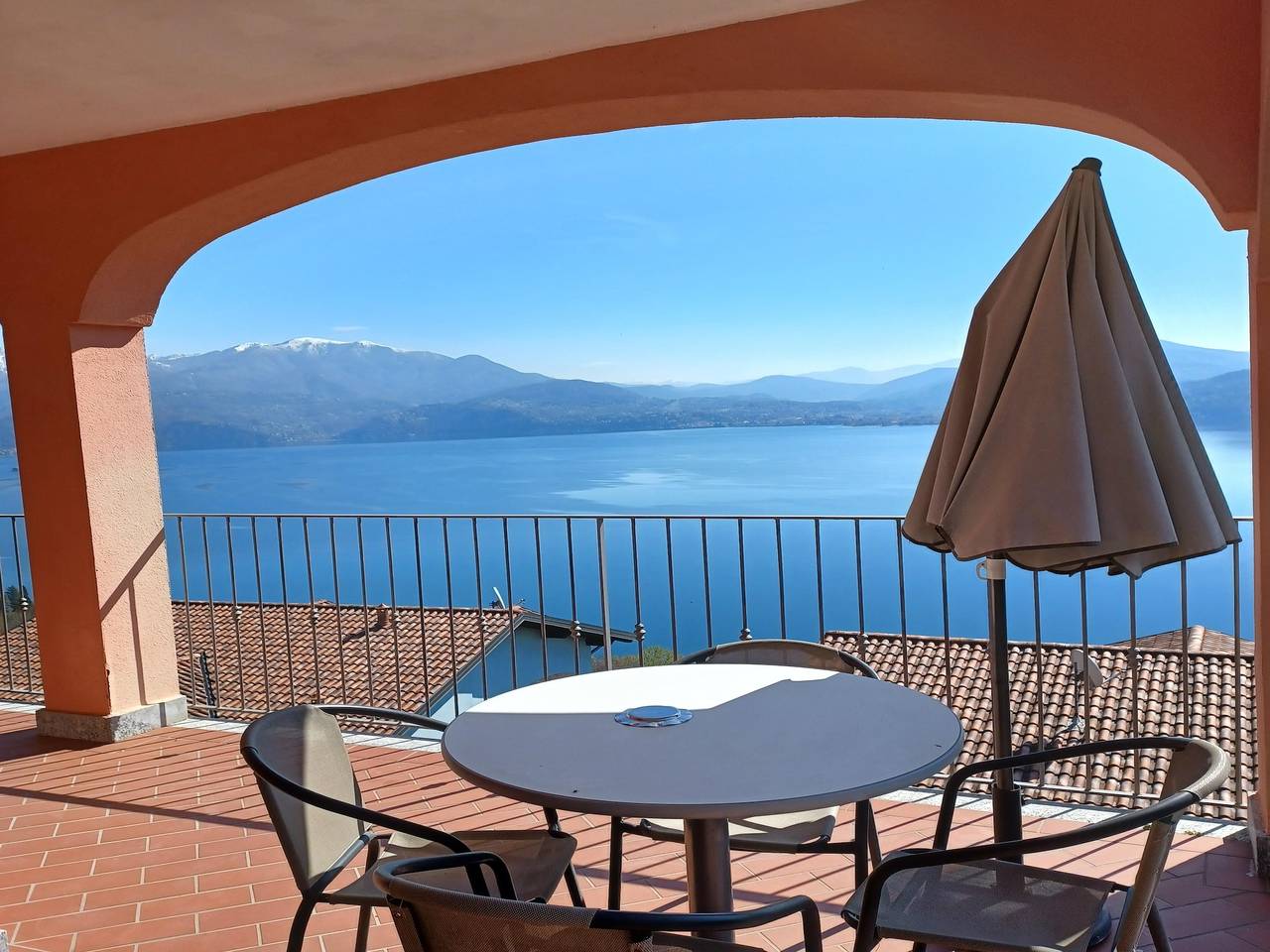 Appartement entier, Appartement à Oggebbio avec vue sur le lac in Commune de Oggebbio, Alpes tessinoises