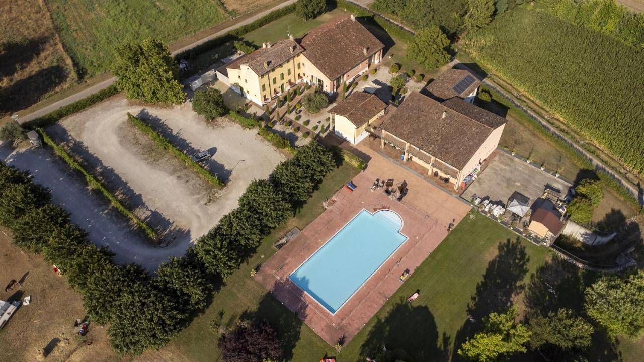Agriturismo Borgo Del Mincio in Volta Mantovana, Mantua Provinz