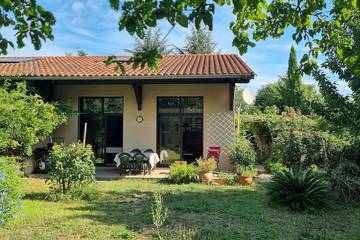 Gîte pour 4 personnes, avec terrasse et jardin dans Office De Tourisme De Laroque Des Alberes