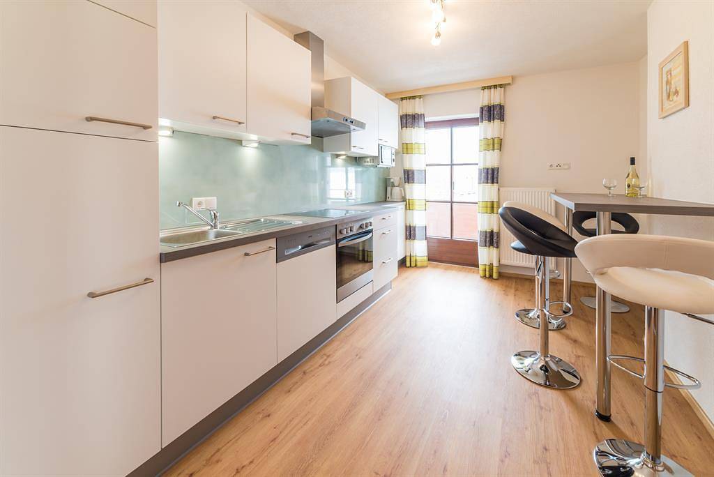 Ganze Ferienwohnung, Appartement 1. Stock in Tuxer Alpen, Strass im Zillertal