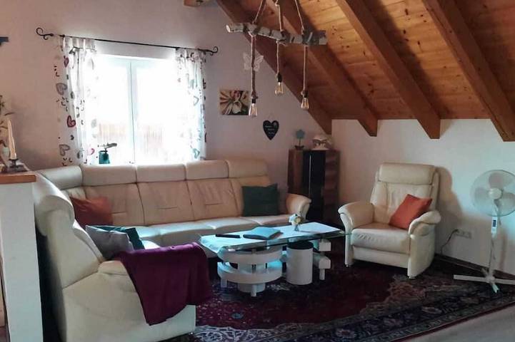 Ferienwohnung für 6 Personen, mit Terrasse und Garten sowie Sauna in Lavanttal